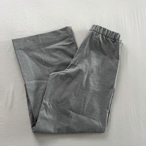 Woman’s wide leg dress pants